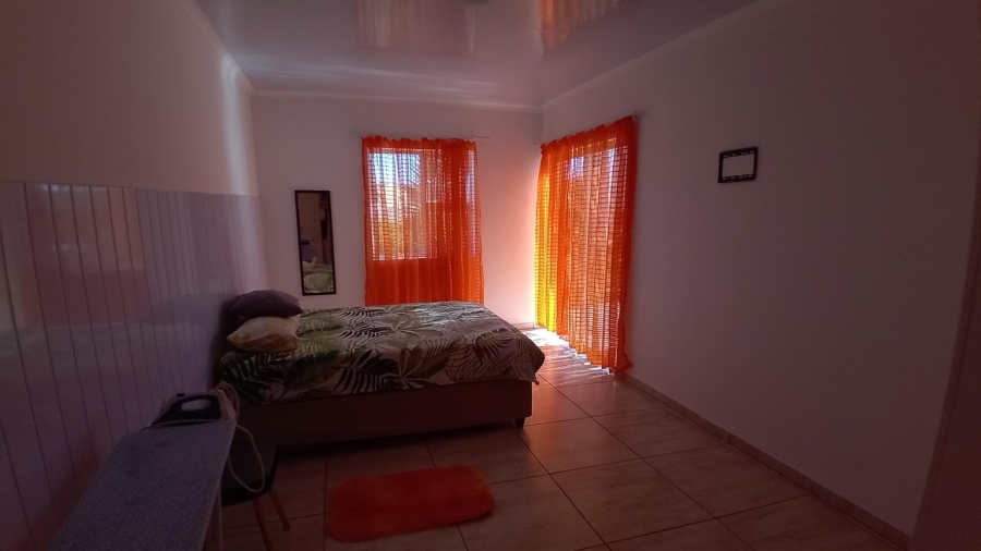 5 Bedroom Property for Sale in Bluewater Bay Western Cape
